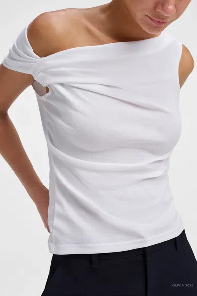 A.l.c Cece Off-shoulder Tee In White In White