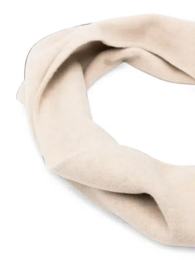 Ruohan Loess Scarf In White
