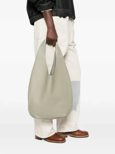 A.p.c. 버지니 페블 레더 숄더 백 In Green
