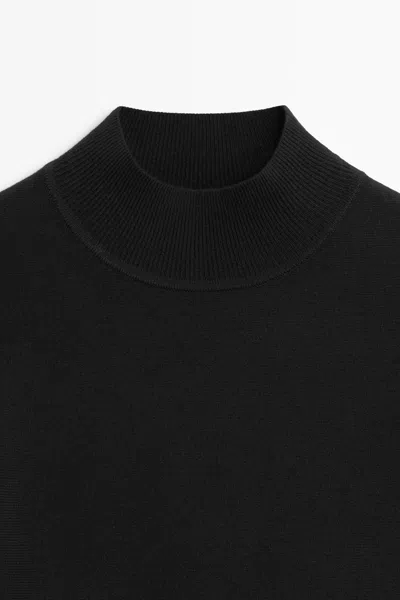 Massimo Dutti In Black
