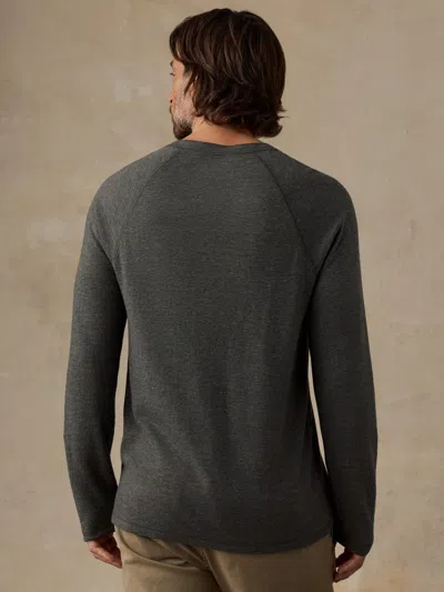 Faherty Long-sleeve Cloud Henley T-shirt In Black