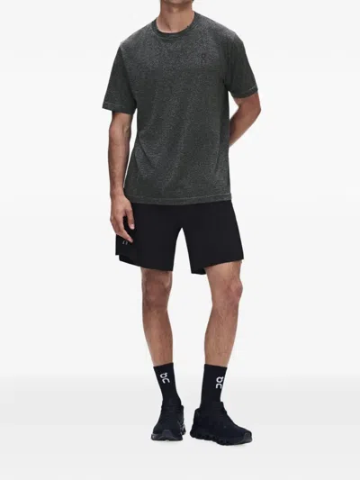 On 7 Core Shorts In Black
