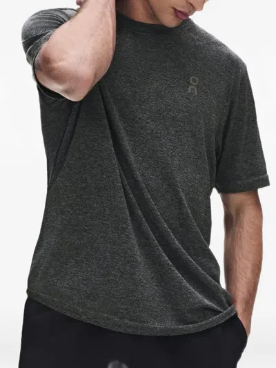 On 7 Core Shorts In Black