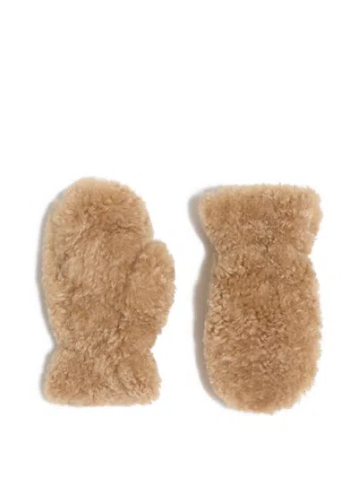 Apparis Coco Bouclette Gloves In Neutral