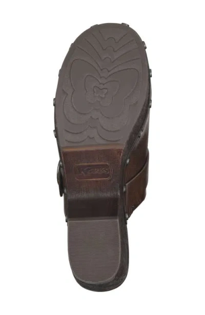 Korks Lacey Platform Clog In Brown