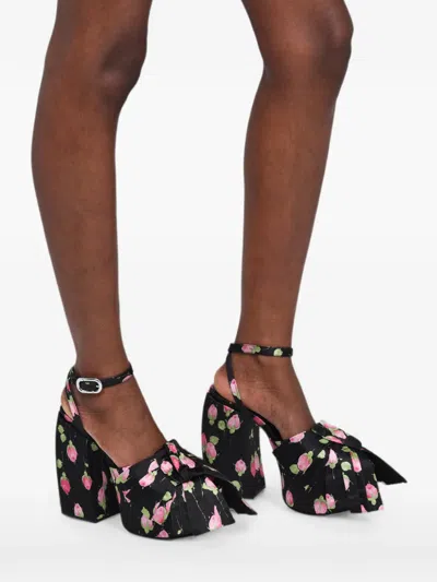 Marc Jacobs The Bow Platform Heel Pumps In Black