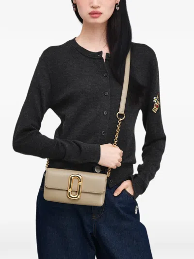 Marc Jacobs Scene Wallet On Chain In Brown