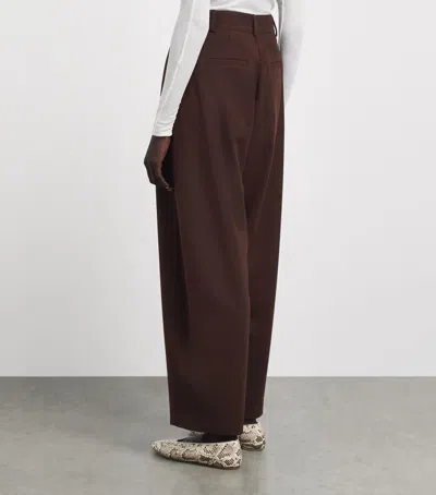 Source Unknown Hopsack Klive Barrel Trousers In Brown