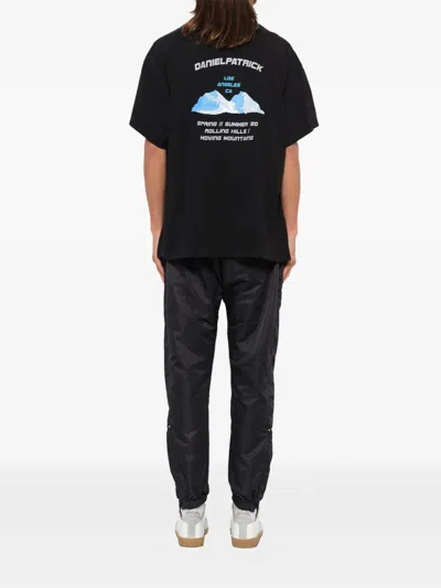 Daniel Patrick Chest-pocket T-shirt In Black
