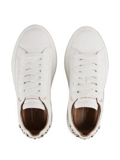 Alexander Smith 소호 스터드 장식 스니커즈 In White