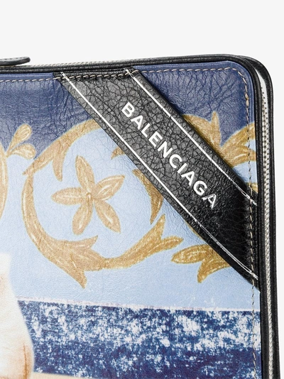 Shop Balenciaga Clutch Mit Floralem Print In Blue