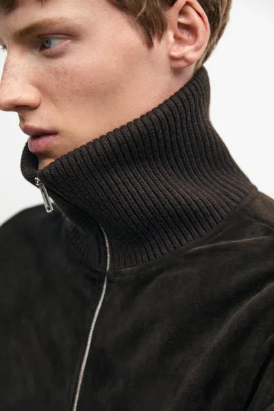 Massimo Dutti In Bruin