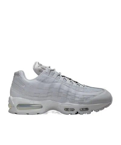 Nike Air Max 95 Sneaker In Gray