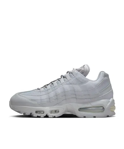 Nike Air Max 95 Sneaker In Gray