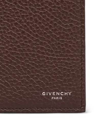 Givenchy Wallet In Grained Leather In Brown