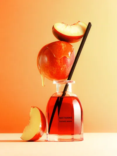 Sister’s Aroma Nectarine Reed Diffuser In Red