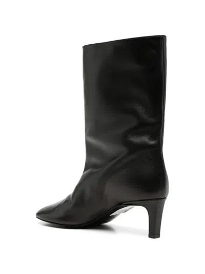 Plan C Pointed-toe Leather Boots In Black