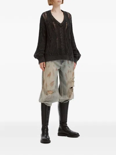 Izzue Cable-knit Distressed Sweater In Black