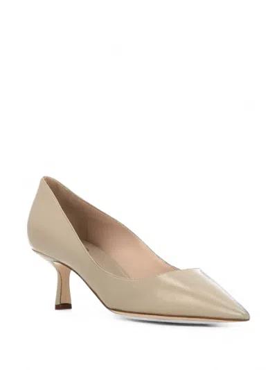 POINTED-TOE PUMPS