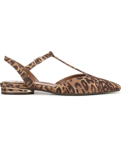 Naturalizer Harlie Flat In Brown
