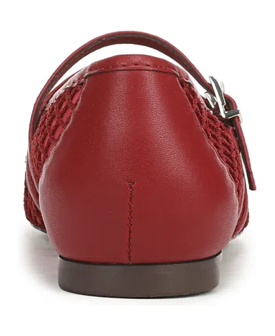 Naturalizer Cayla Flat In Red
