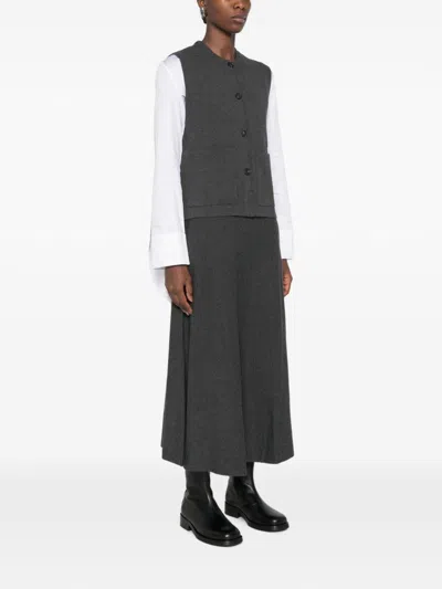 Yerse Button-front Gilet In Black