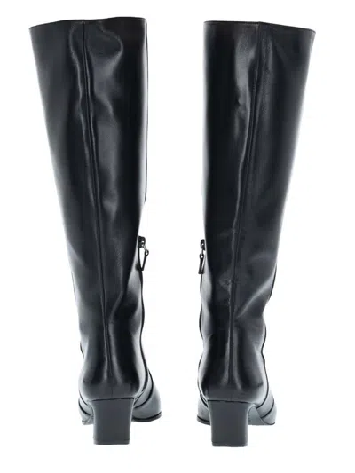 Stuart Weitzman Black Leather Pointed Boots In Black