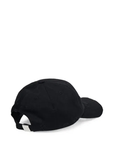 We11 Done Distressed Teddy-bear Cap In Black