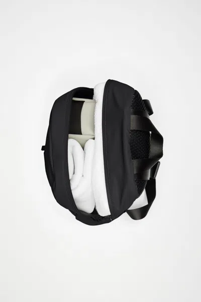 Rains Dash Backpack In Black