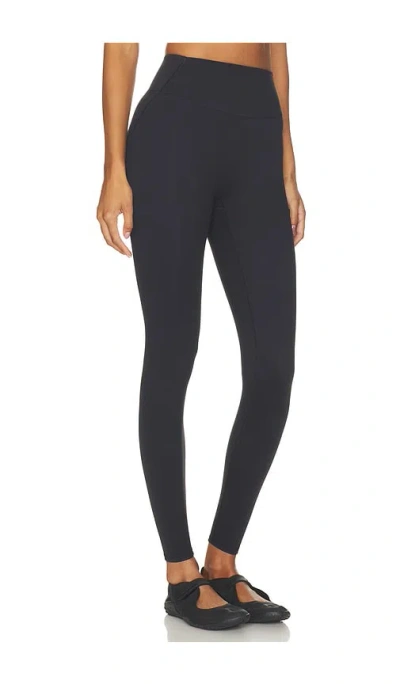 Nikeskims Matte Legging In Black