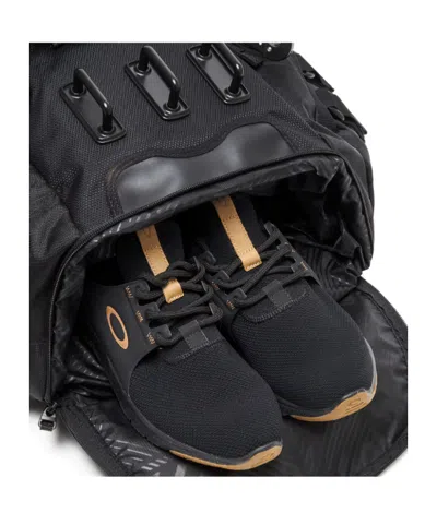 Oakley Structured Technical Backpack In Black