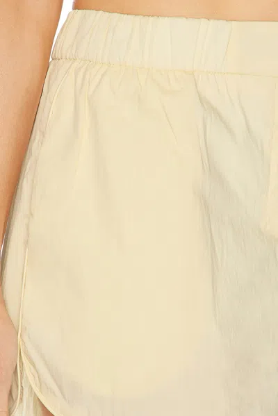 Norba Shell Short In White