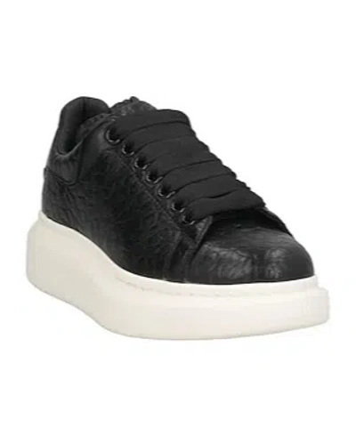 Jacquemus Minimalist Solid Color Sneakers In Black