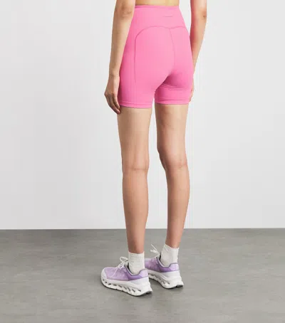 On Training Tight 6" Shorts In Pink
