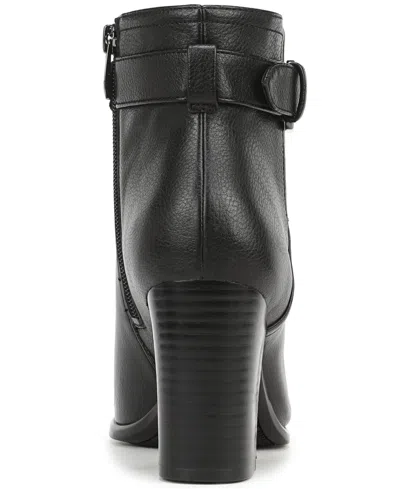 Naturalizer Solana Bootie In Black