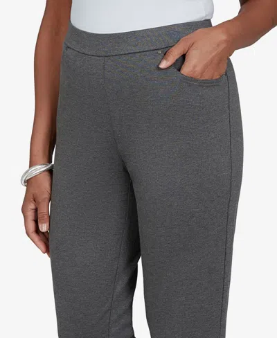 Alfred Dunner Petite Pull-on Mid-rise Pants In Charcoal
