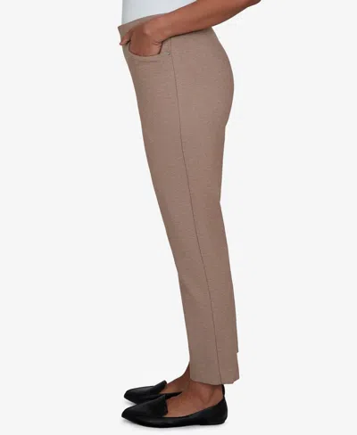 Alfred Dunner Petite Pull-on Mid-rise Pants In Latte