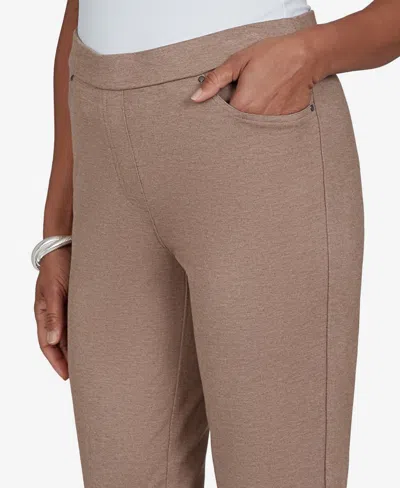 Alfred Dunner Petite Pull-on Mid-rise Pants In Latte
