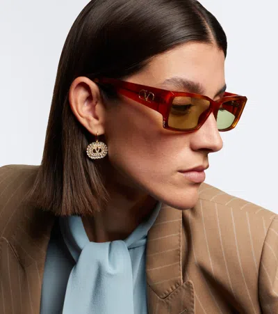 Valentino Classico Vlogo Rectangular Sunglasses In Brown
