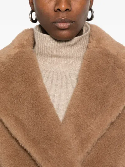Max Mara Teddy Double-breasted Coat In Brown