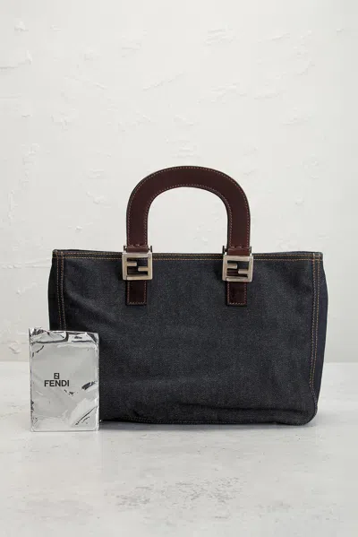 Pre-owned Fendi Handbag In Blue