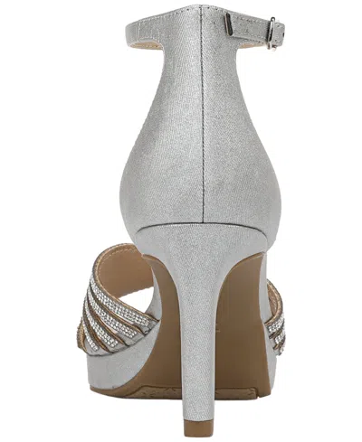 Lifestride Glamorous Platform Sandal In Silver