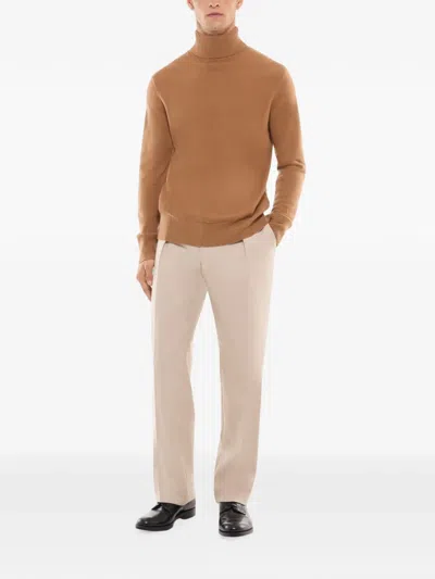 Fursac Gestrickter Rollkragenpullover In Brown