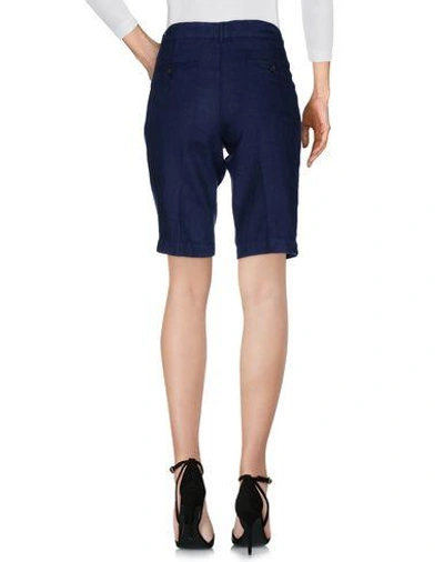 Shop 120% Lino Shorts & Bermuda In Dark Blue