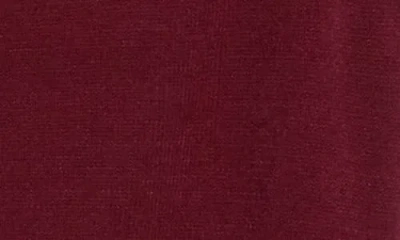 Vigoss Button Sweater Vest In Dark Cherry