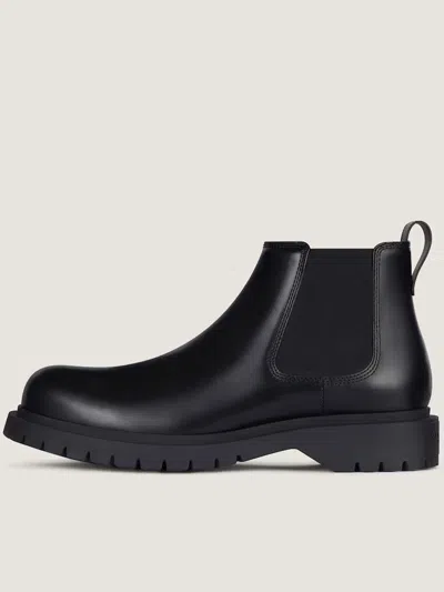 Givenchy Black Leather Boot In Black