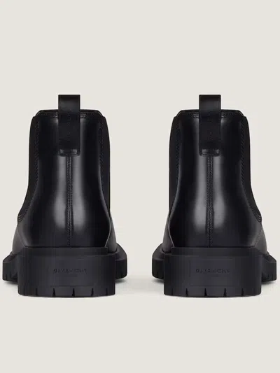 Givenchy Black Leather Boot In Black