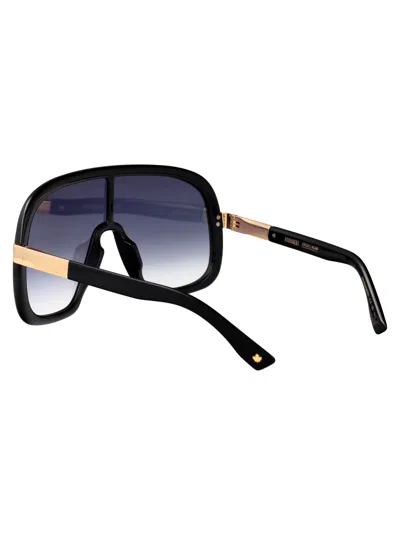 Dsquared2 Gradient-tinted Shield Sunglasses In Black