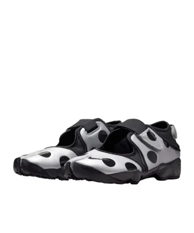 Nike Rift Split Toe Sandals Polka Dot Silhouette In Black