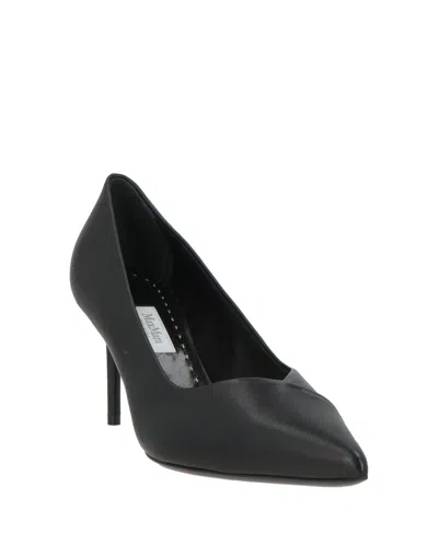 Max Mara Minimalist Leather Highheels In Black